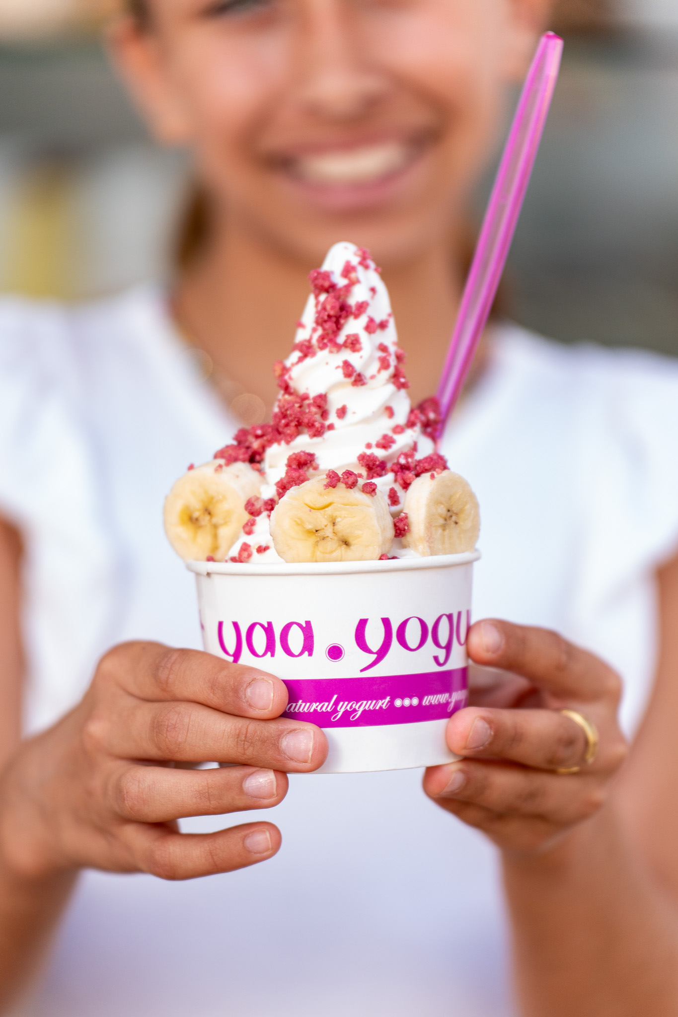 Yaa Yogurt con fruta y toppings